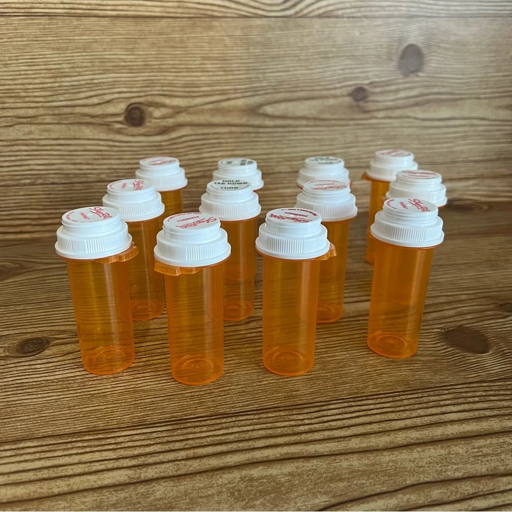 Lot 12 Empty Medicine Pill Plastic Amber Bottles Containers Prescription Crafts